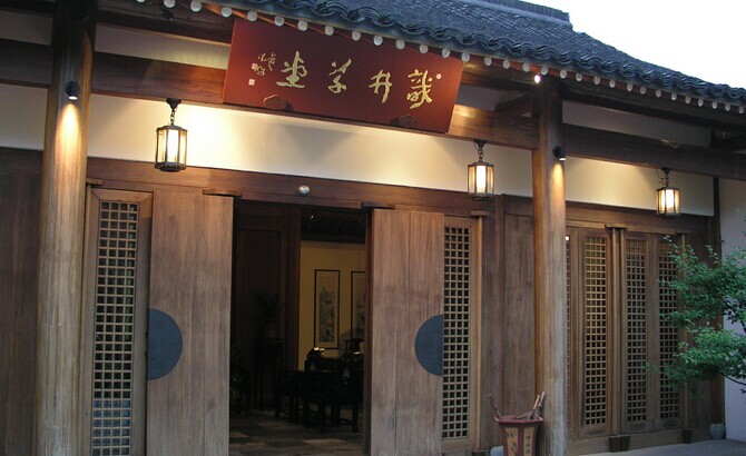 開一家真正的土菜館，可能比西餐廳還難