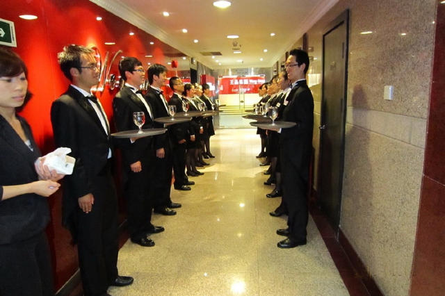 企業(yè)都在面臨“招人難，留人難”問題，王品是怎么做到讓人向往的？|餐飲界