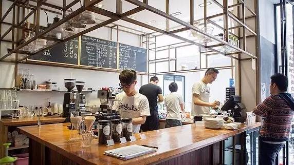 精品咖啡館越來(lái)越紅火，這個(gè)市場(chǎng)該怎么拿？