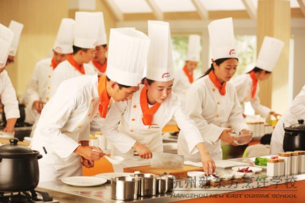 創(chuàng)業(yè)學(xué)什么技術(shù)好？創(chuàng)業(yè)什么項目比較吃香？|餐飲界
