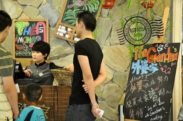 一家生意火爆的餐廳，菜品有那些門道？
