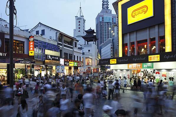 餐廳房租10年上漲5倍，成關(guān)店罪魁禍?zhǔn)?！如何與房東談判不漲租金？