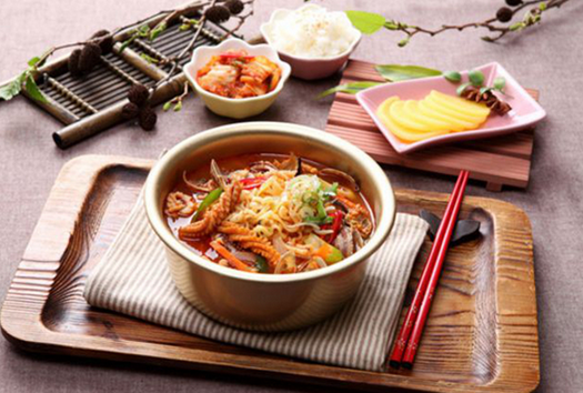 烤肉、炸雞、拌飯、芝士火鍋，難掩韓餐爛大街的真相