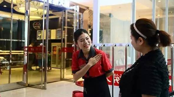 還在朋友圈招人？麥當(dāng)勞、優(yōu)衣庫、海底撈這樣培養(yǎng)店長！