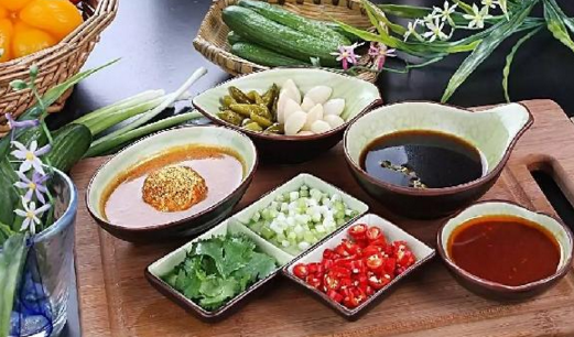 成都火鍋去年關(guān)店率達(dá)28%，變種串串走紅