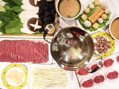一鍋百味“火拼”廣州火鍋店高熱是“虛火”還是“實火”？