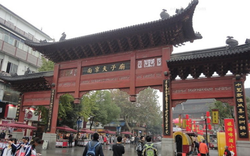 南京夫子廟商圈餐飲調查：175個餐飲店鋪集聚，小吃甜品滲透率最高