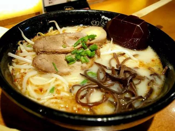 業(yè)績(jī)下滑，關(guān)店數(shù)家，沒(méi)了百度外賣(mài)庇護(hù)的味千，靠什么翻身？|餐飲界