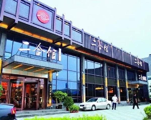 強(qiáng)悍的餐飲業(yè)“師徒制”：看看海底撈、喜家德們?nèi)绾芜M(jìn)行人才“傳幫帶”！