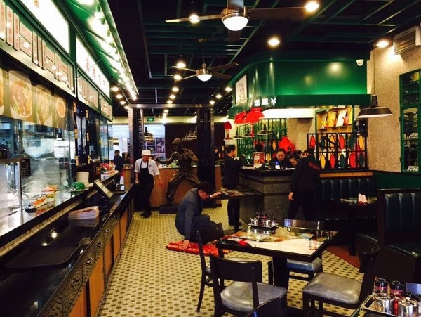 餐廳連虧6年被逼上絕路，她用三招挽救了這家注定要賠本的店！