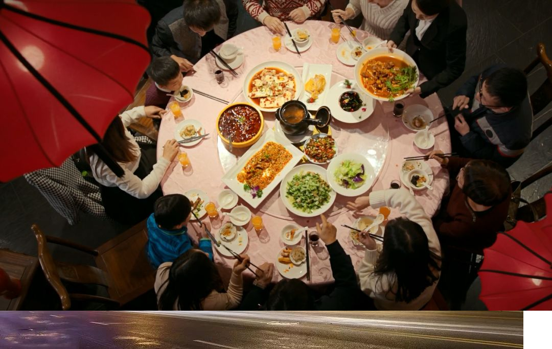 年夜飯來(lái)了！我們拿干什么犒勞這些舌尖上的“英雄”？