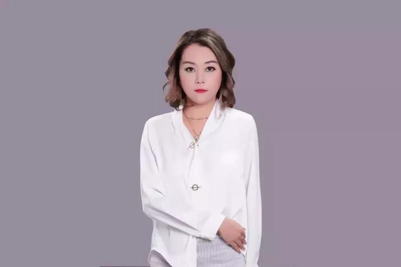 她將50種海鮮花式吃法標(biāo)準(zhǔn)化 線(xiàn)上零售+線(xiàn)下餐廳 10個(gè)月開(kāi)店11家