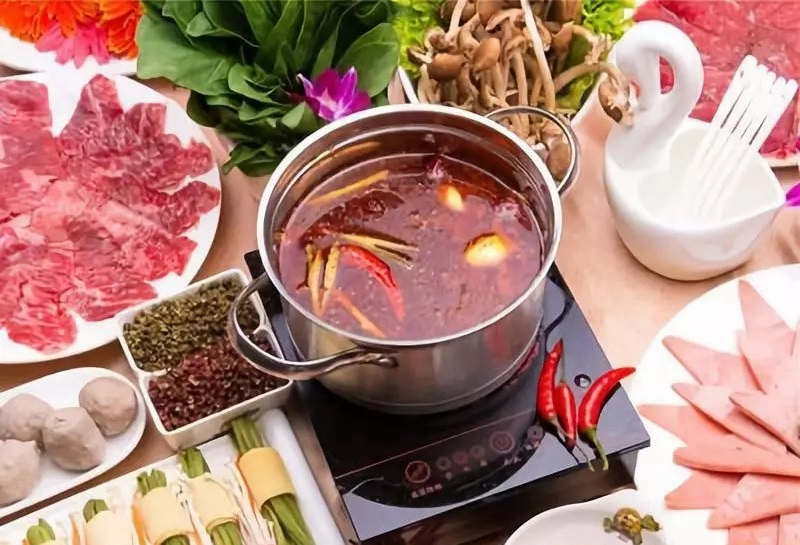 單身經(jīng)濟：一人小火鍋、適合單獨飲食的桌臺……