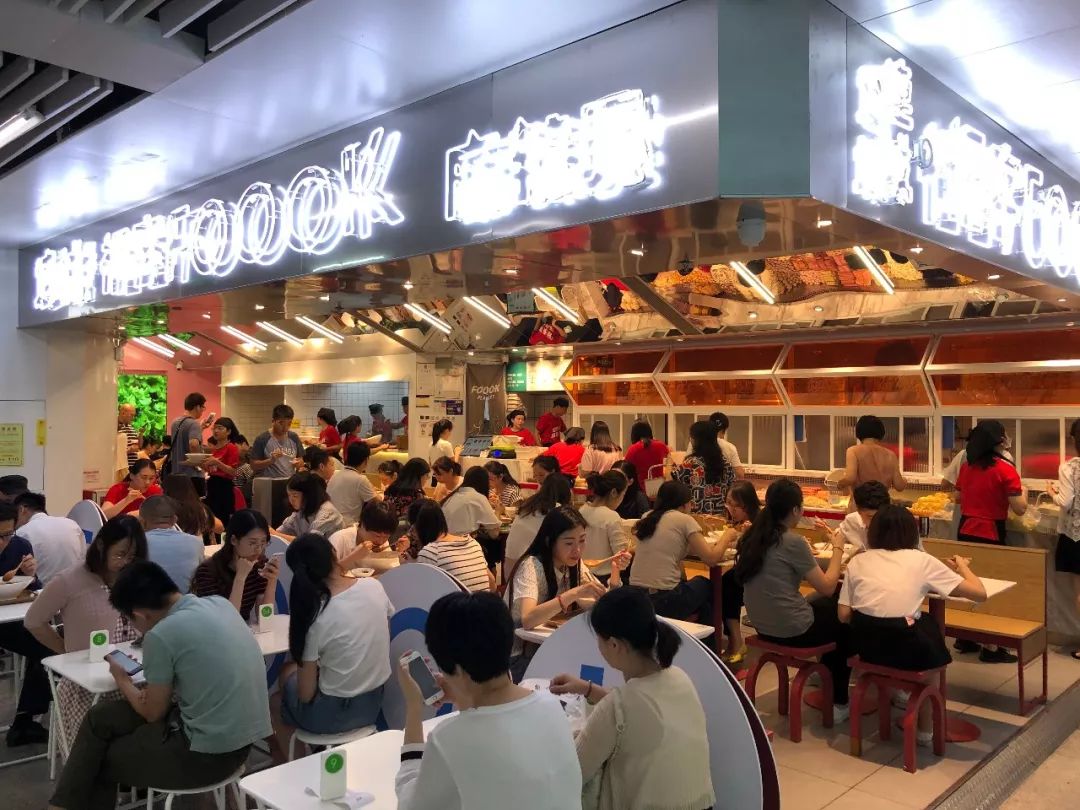商場(chǎng)餐飲競(jìng)爭(zhēng)步入“白熱化”，餐飲老兵深度探店后的3個(gè)深刻領(lǐng)悟！ | 餐見(jiàn)