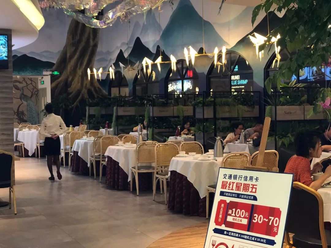 4萬億的餐飲市場，600萬家店卻平均500天倒閉，餐飲人經(jīng)歷了什么？