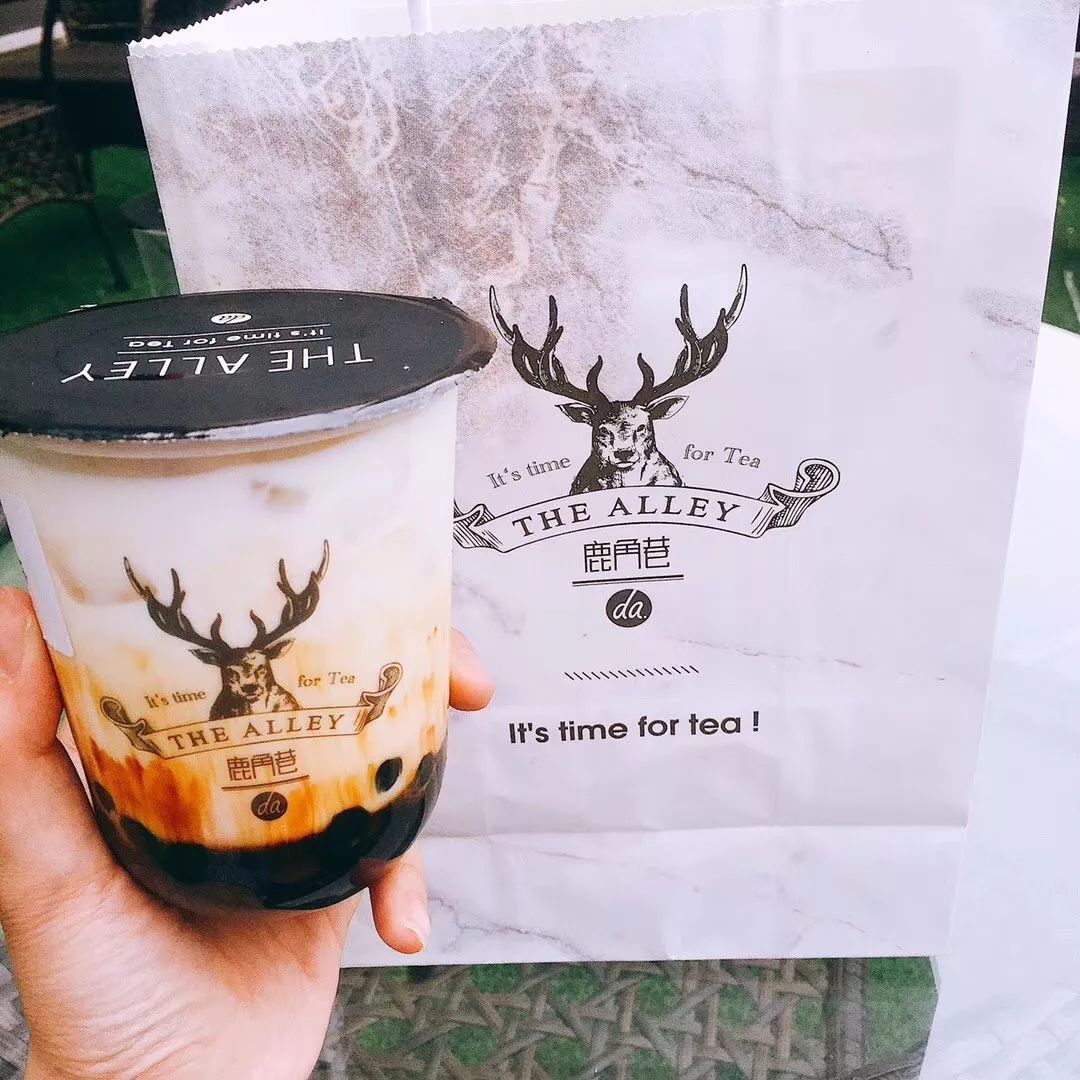 淡季來了，茶飲店拿什么熬過寒冬？|餐見