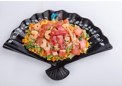 炒飯愛(ài)好者首選，鐵膳貢主海鮮炒飯，為什么這么受歡迎？