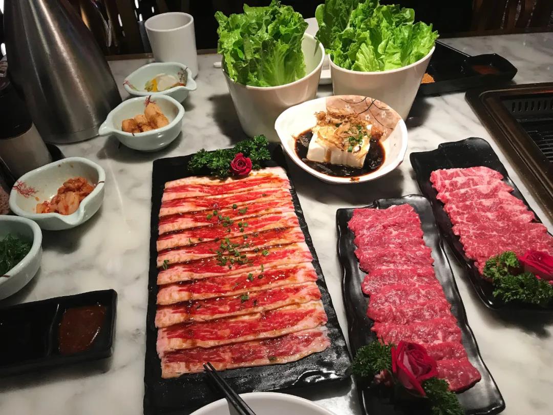 身為餐飲第一品類，火鍋市場(chǎng)又釋放出了哪些機(jī)會(huì)？｜餐見(jiàn)