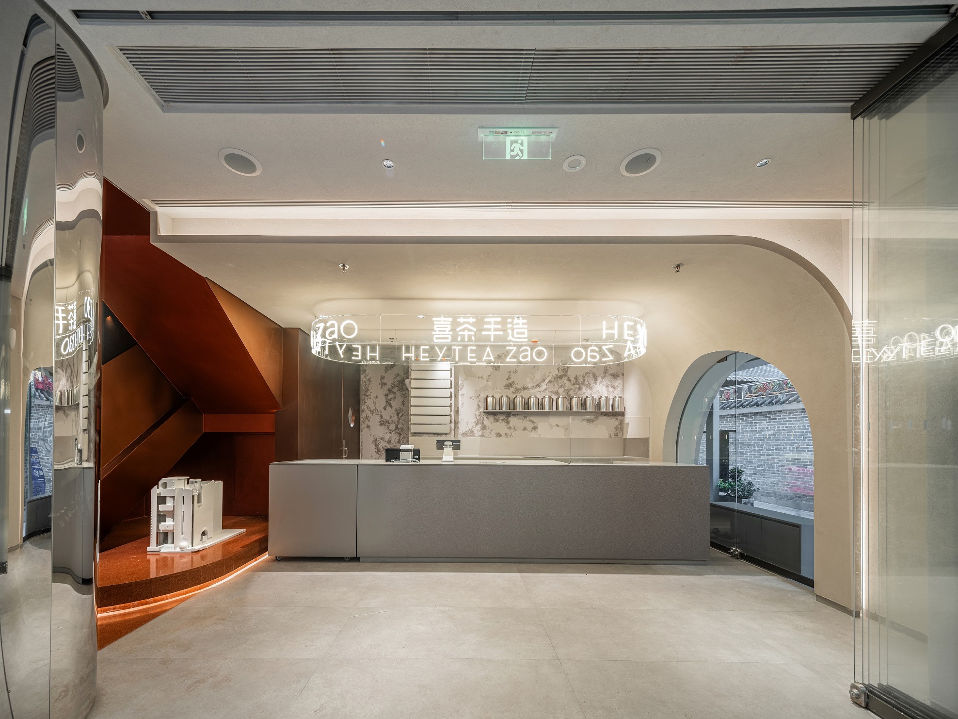 重新定義靈感茶飲空間，喜茶全球首家手造店落戶深圳南頭古城！|餐飲界