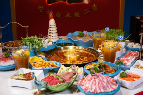 餐飲品牌升級(jí)策略：蛙二爺新IP鮮活亮相，諧音梗玩轉(zhuǎn)傳播記憶