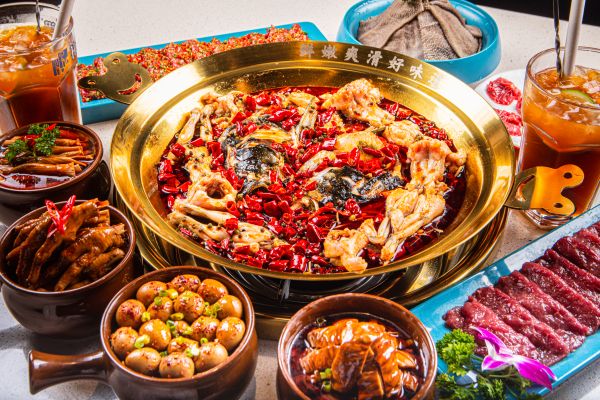獨(dú)獲“2022年四川名火鍋”獎(jiǎng)，蛙二爺讓食客無法自拔的密匙藏在哪里？