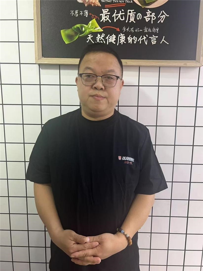 14年堅守張亮麻辣燙，一個小鎮(zhèn)老板的長期主義勝利